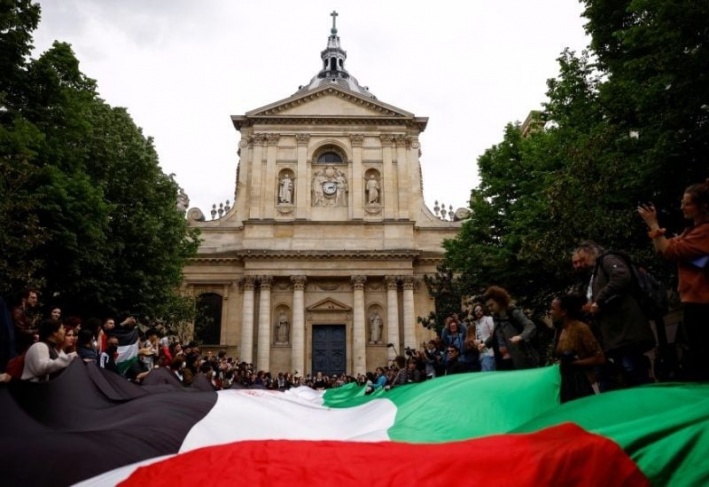 France: Protesters against Gaza war set up tents at Sorbonne University