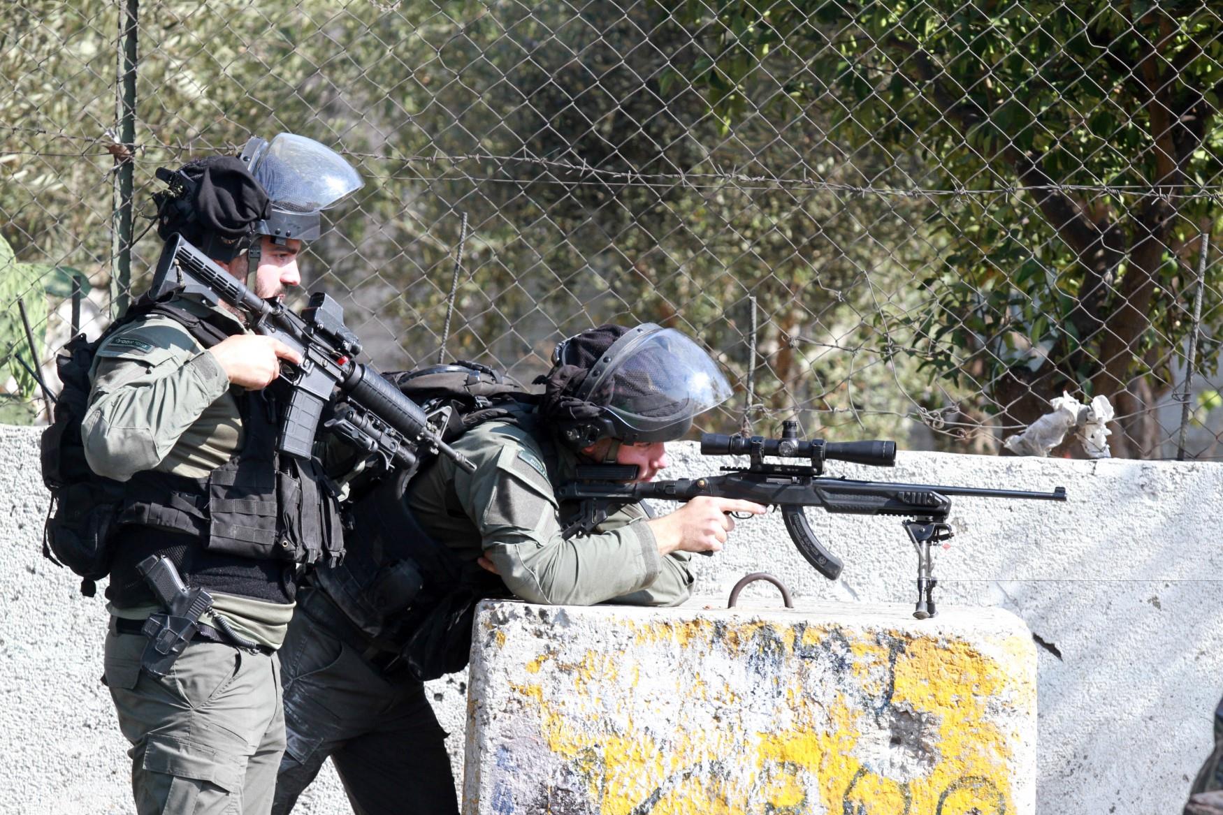 Israeli forces raid Silwad town