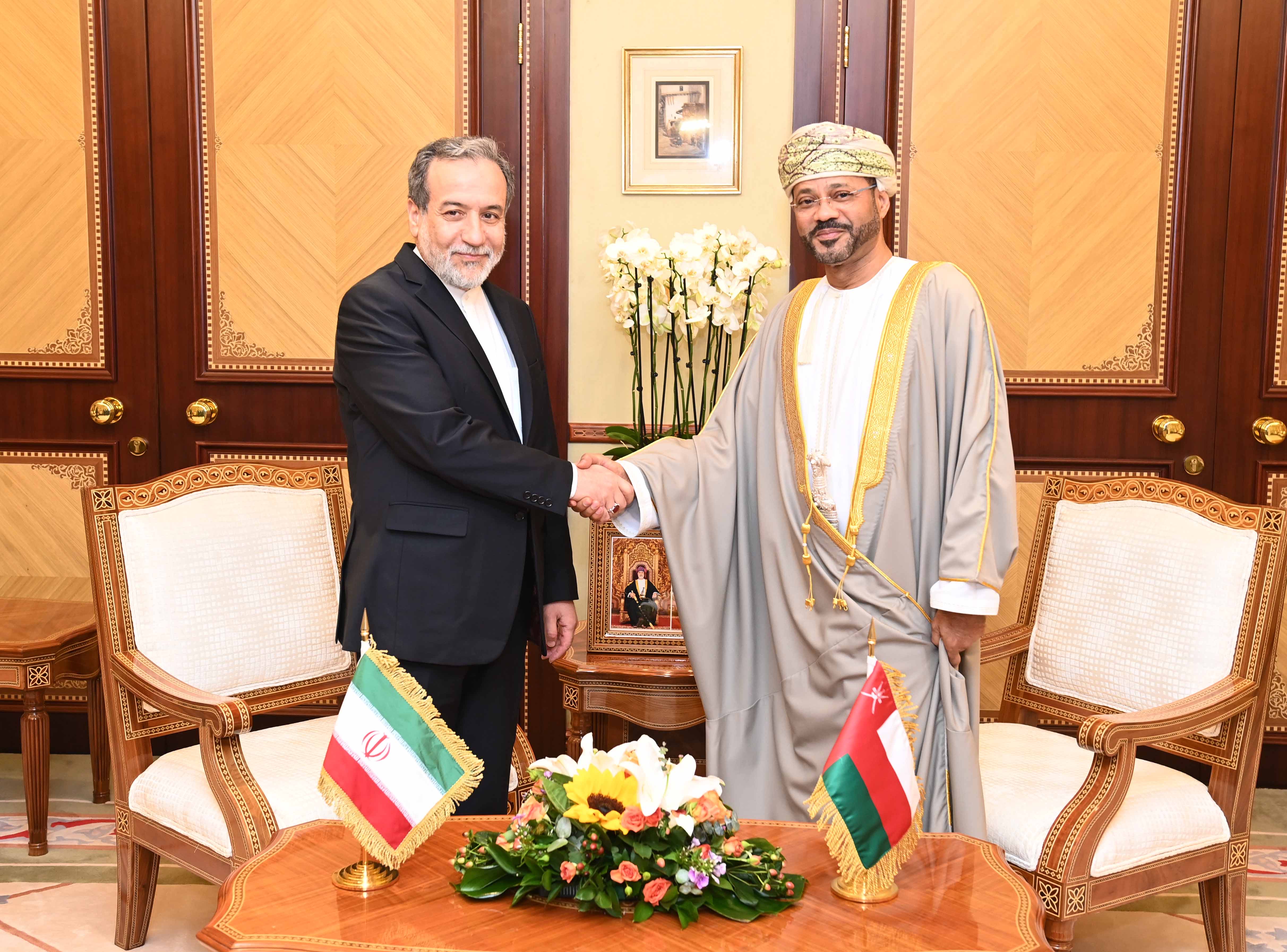 Omani-Iranian talks emphasize use of dialogue channels to address issues