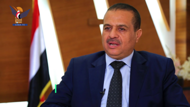 وزیر حمل و نقل بر تعهد یمن به ایمنی ناوبری دریایی در درياى سرخ و عربی تاکید کرد