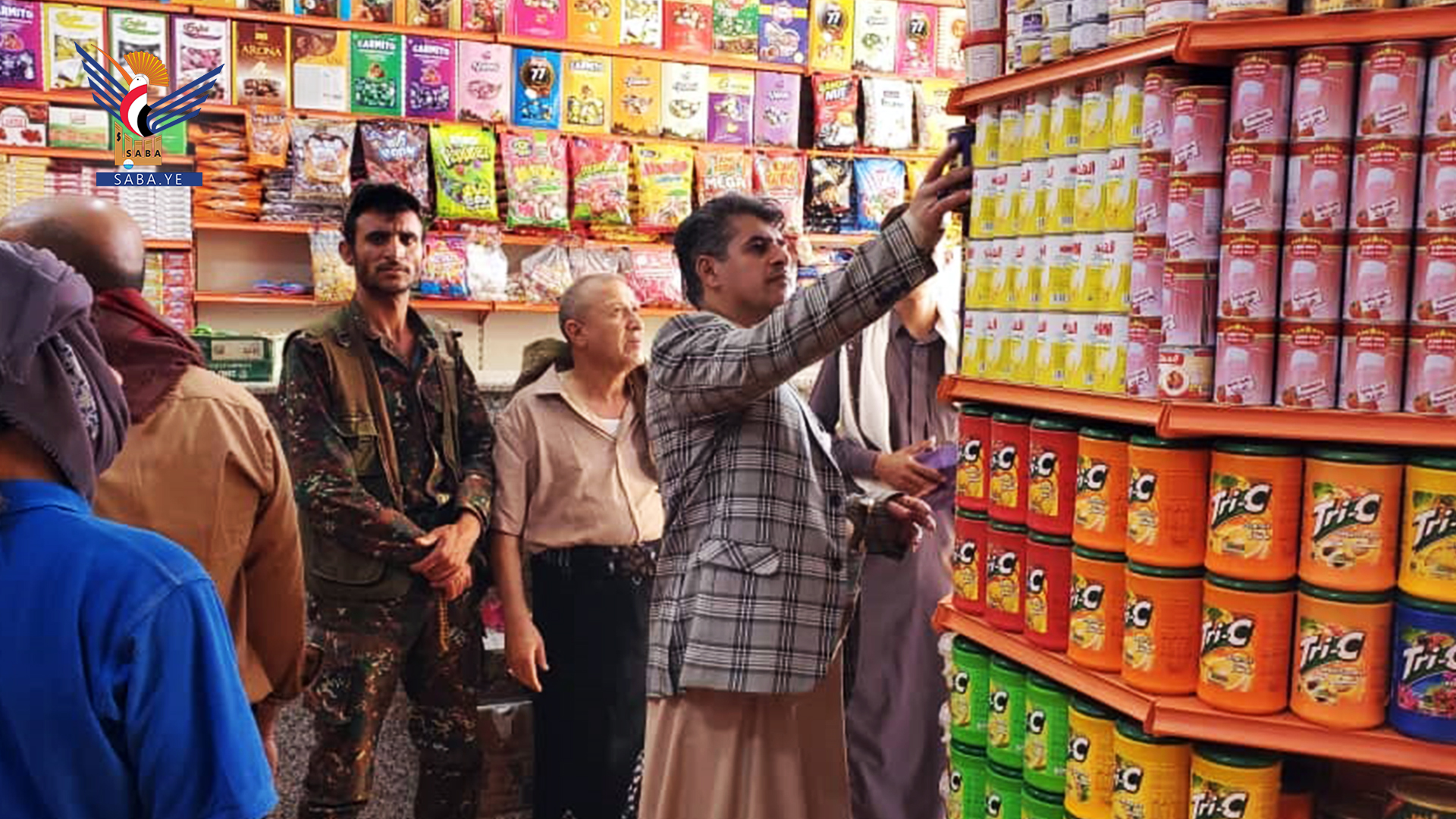 Visitas de campo para monitorear los mercados en los distritos de la Gobernación de Hajjah