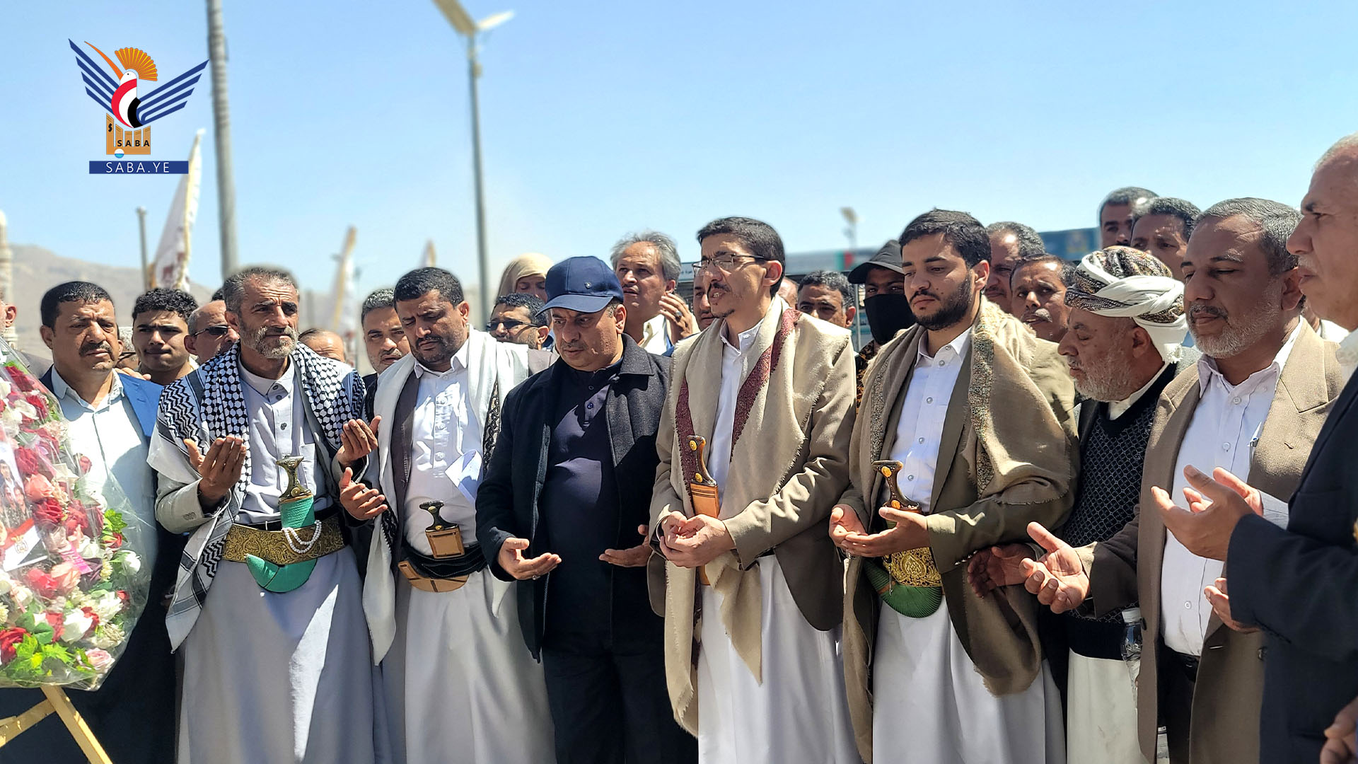 Education ministry leadership visits shrine of martyr President al-Sammad