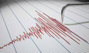 4.9 magnitude earthquake hits southwest China 