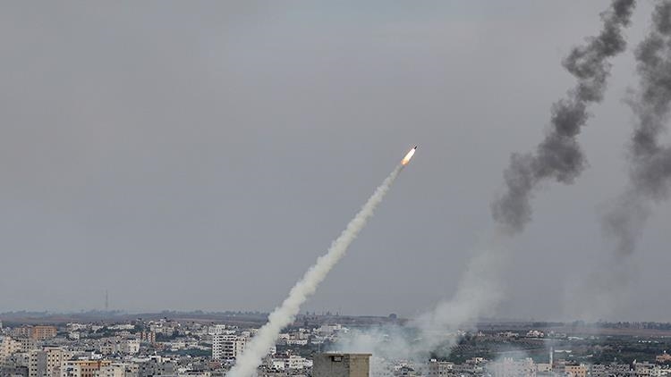 Las Brigadas Al-Qassam anuncian el bombardeo de las profundidades de la ciudad de Jaffa (Tel Aviv) con una salva de misiles