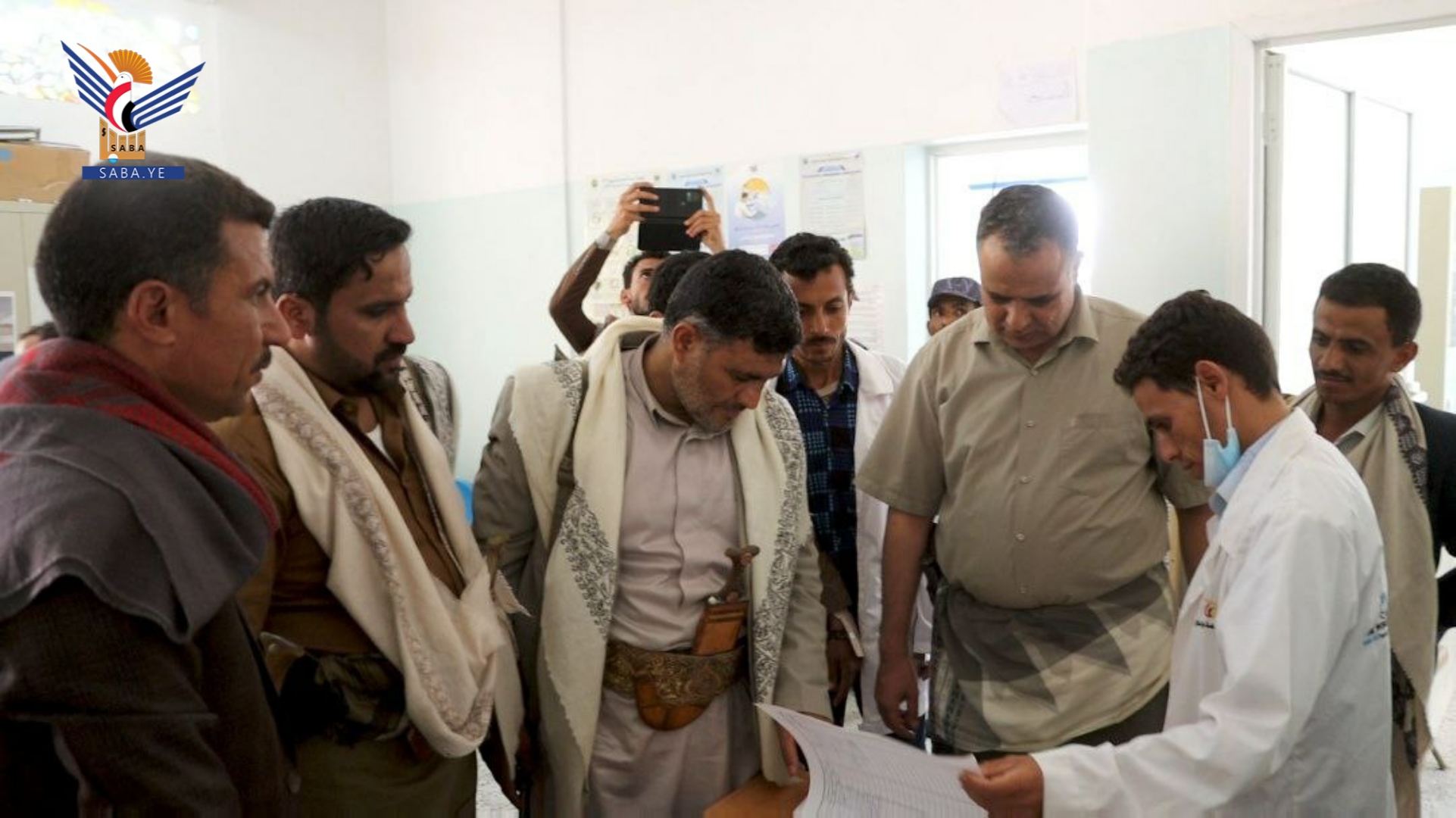المحافظ الصوفي يطّلع على الخدمات المقدمة في المركز الصحي بالجميمة