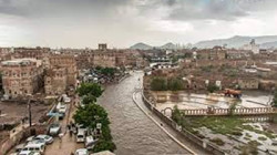 Opération d'essai menée avec succès à la Capitale Sanaa du Premier Système d'Alerte Précoce Yéménite Affrontant les dommages des inondations