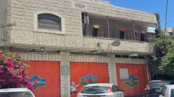  الاحتلال يخطر بهدم مبنى فلسطيني في بلدة سلوان جنوب القدس