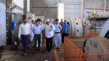 Hodeidah: inspecter des travaux de redémarrage de la centrale électrique de la Corniche