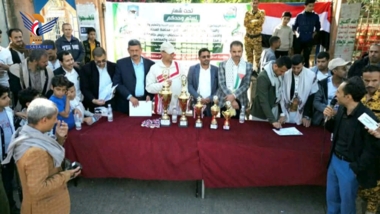 Ibb University organizes sports race to commemorate martyr's anniversary & Independence Day