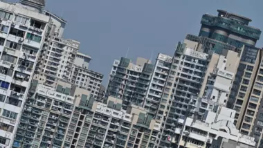 شنغهاي تخفف القيود على شراء المنازل لمواجهة أزمة العقارات