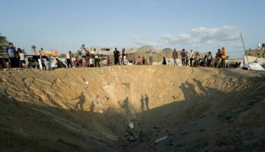 Realizado por misiles estadounidenses.... la desaparición de familias enteras en la masacre de tiendas de campaña para desplazados en Mawasi, Khan Yunis