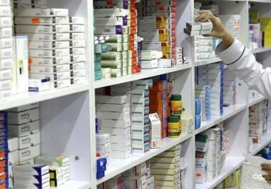 إيران تصدر منتجاتها الدوائية إلى 50 دولة 