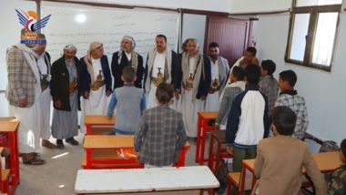 Inaugurer le projet de réhabilitation de l'école Kamran à Al-Haymah Al-Kharijiyah