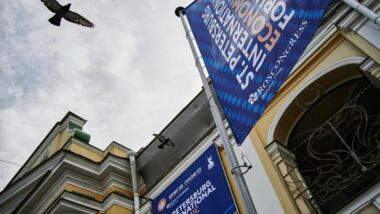 Der zweite Tag des St. Petersburg International Economic Forum 2025 beginnt