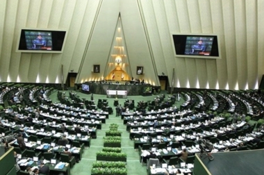 الداخلية الايرانية تعلن انتهاء فرز الأصوات في الانتخابات البرلمانية.. وجولة ثانية لحسم 45 مقعداً