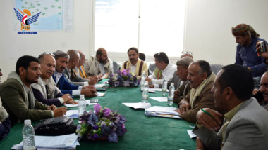 مناقشة وإقرار آليات تطوير الأداء التنموي في محافظة صنعاء