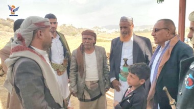 Inspektion des Arbeitsfortschritts beim Al-Jaradi-Wasserprojekt in Al-Rujum, Al-Mahwit