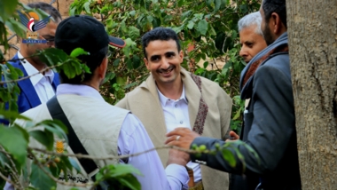 Inspecter le déroulement des projets en cours dans le domaine du café à Al-Haymah Al-Kharjiyah à Sanaa