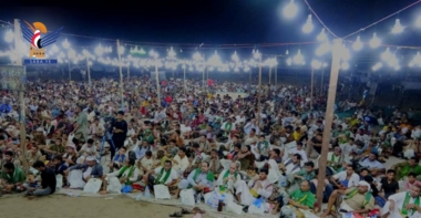 La gobernación de Hodeidah está decorada con alegres exhibiciones para celebrar el aniversario del cumpleaños del Profeta.