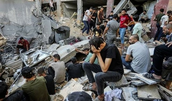 21 شهيدًا فلسطينيا وعشرات المصابين جراء غارات اسرائيلية في غزة