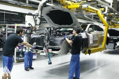 UK records largest decline in car production since 1952 at 15.8%
