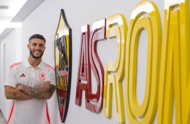 Roma sign Spaniard Hermoso on a three-year free transfer