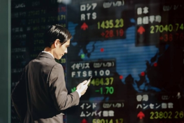 Las acciones de China y Hong Kong caen debido a las tensiones en el  Medio Oriente 