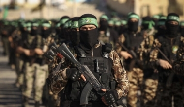 Al-Qassam-Brigaden reiben dem zionistischen Feind weiterhin die Nase vorn ... Wer sind diese Brigaden?  