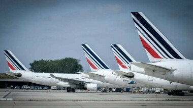Strike cancels 40% of flights at all Paris airports