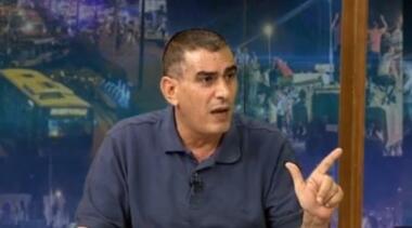 محكمة العدو الصهيوني تمدد اعتقال الصحفي الفلسطيني ناصر اللحام حتى الأحد المقبل