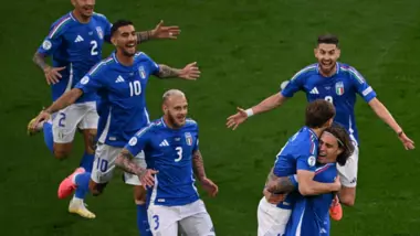 إيطاليا تستهل حملة الدفاع عن لقبها بفوز صعب على ألبانيا في كأس أوروبا