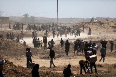 798 شهيدًا من منتظري المساعدات بغزة منذ نهاية مايو