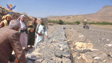 Sana'a: Inspektion von Gemeinschaftsinitiativenprojekten im Bezirk Bani Hashish
