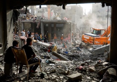 الإبادة الجماعية مستمرة.. العدو الصهيوني يواصل جرائمه ضد المدنيين في غزة
