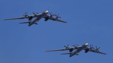 دفاع روسیه: هواپیماهای نظامی روسیه و چین در نزدیکی آلاسکا گشت زنی مشترک انجام می دهند