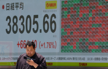 Japans Nikkei-Index steigt angesichts des anhaltenden Nahostkonflikts