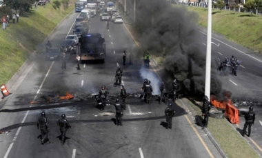 الإكوادور تعلن حالة الطوارئ في سبع مقاطعات نتيجة تصاعد أعمال العنف