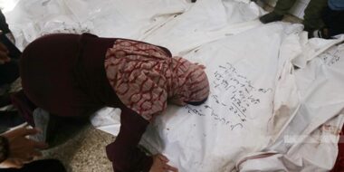 استشهاد عشرات الفلسطينيين بقصف صهيوني على قطاع غزة