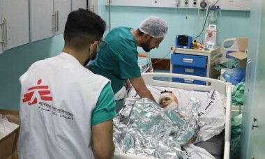 أطباء بلا حدود تطالب بإنهاء حملة الموت والدمار التي يشنها العدو الصهيوني على غزة