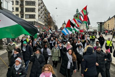 تظاهرة في ستوكهولم احتجاجا على دعوات التهجير القسري للشعب الفلسطيني في قطاع غزة