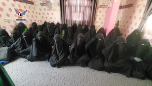 الهيئة النسائية بالقطاع الجنوبي بصنعاء تناقش تحضيرات الاحتفال بذكرى المولد النبوي 