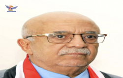 رئيس مجلس الوزراء يعزّي في وفاة عميد المخترعين اليمنيين محمد العفيفي