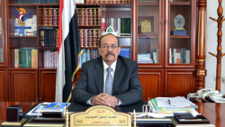 رئيس مجلس الشورى يهنئ قائد الثورة ورئيس المجلس السياسي بعيد الأضحى  