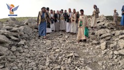 تفقد مشاريع المبادرات المجتمعية في مناخة بمحافظة صنعاء