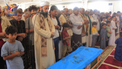 پیکر شهید احمد عمر بغوی در حدیده تشييع كردند